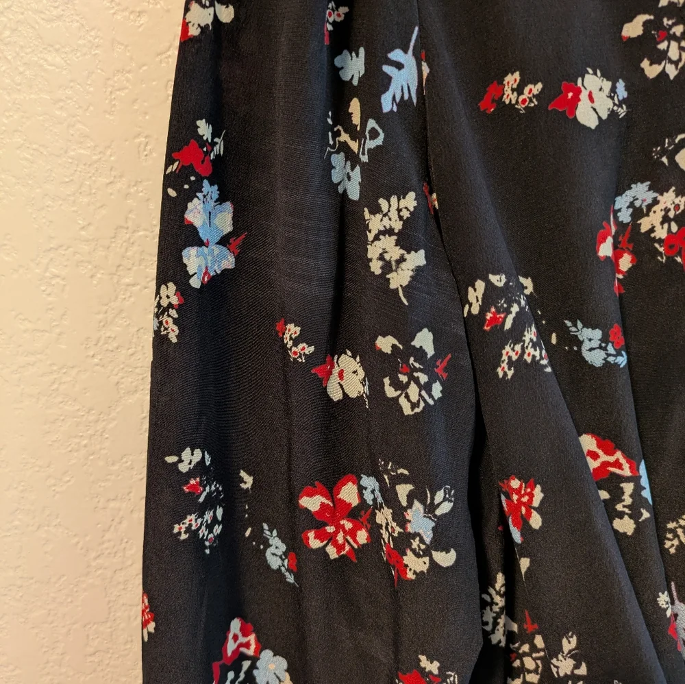 Tanya Taylor 100%Silk Floral Clusters Clio Top - Picture 10 of 11